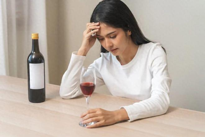女性更容易醉酒？背后有更多惊人的真相