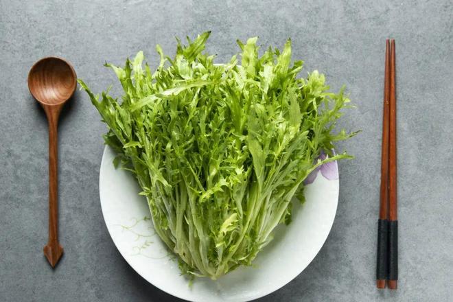 夏天减肥就吃它！低卡高纤，随手一拌，一分钟搞定！
