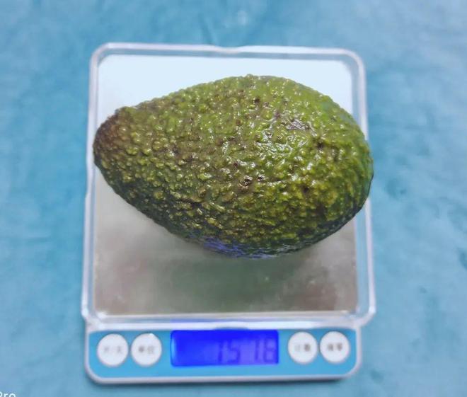 这种水果“油”很大，竟能帮女性瘦小腹、减内脏脂肪
