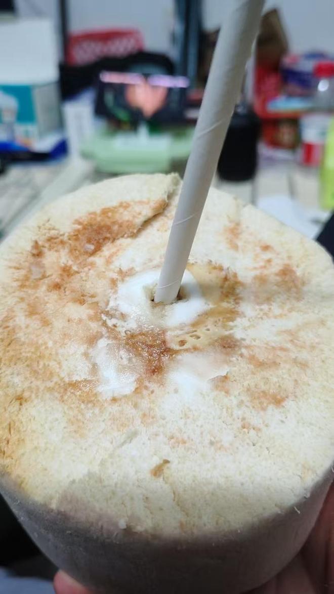 90%的人都不知道的水果去皮技巧！原来只需找准这些隐藏开关