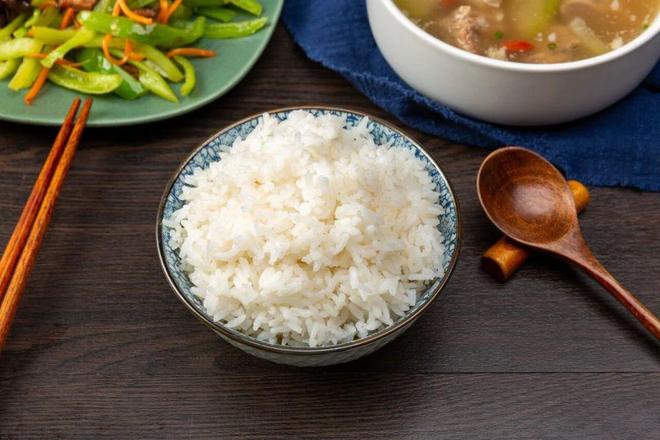 这些饮食习惯，正在悄悄“杀死”你的肠道健康！