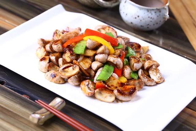 “维D、钾、锌、硒全都有！这种食物比香蕉更补钾，还是天然营养库”