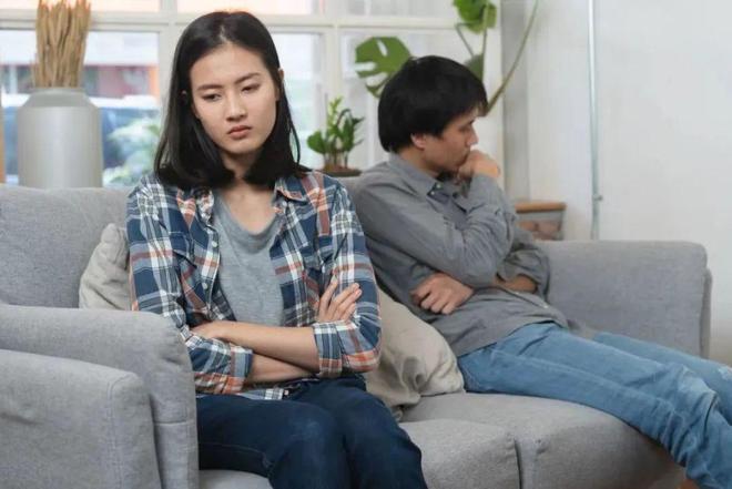 睡觉前千万别做这件事！伤身又伤心，你肯定“中枪”过！