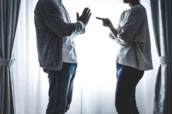 睡觉前千万别做这件事！伤身又伤心，你肯定“中枪”过！