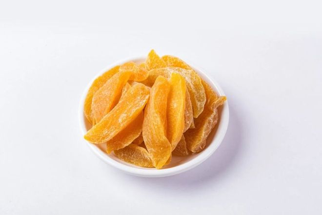 黄桃罐头真没营养？别被谣言骗了