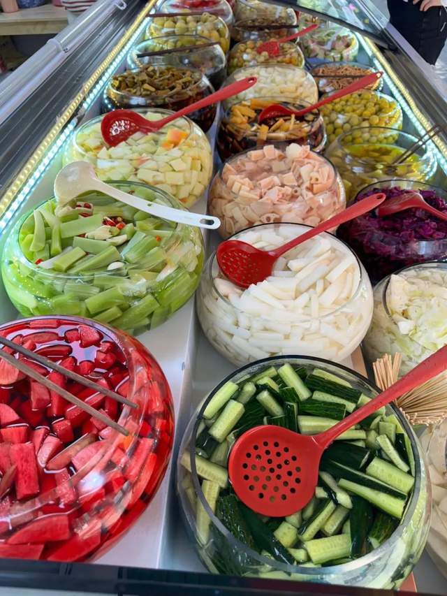 北方人没见过的广西水果神仙吃法，酸辣爽上头